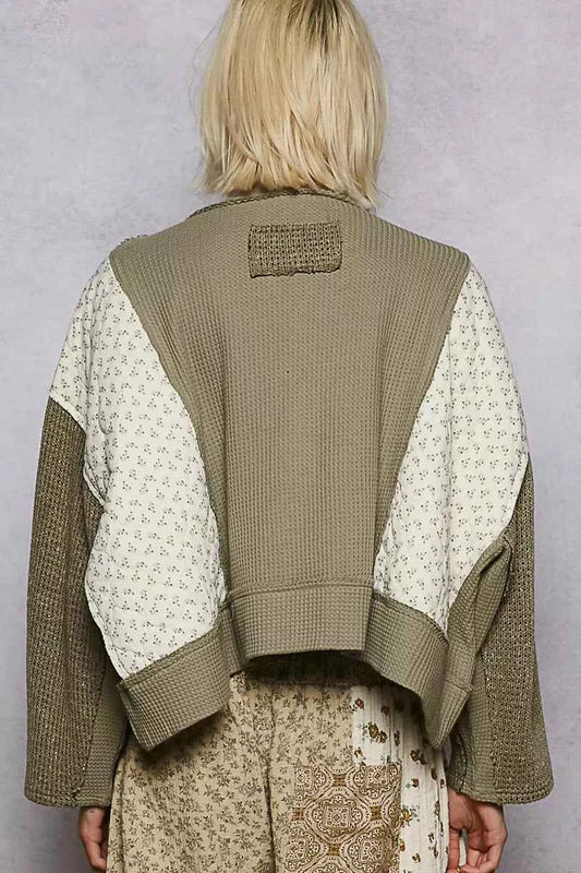 Mix Thermal Floral Pattern Quilted Knit Cropped Top with Raw Edge Detail ffb2bfbc-ed60-49b1-b3ec-3a3435a79470-Max-Origin
